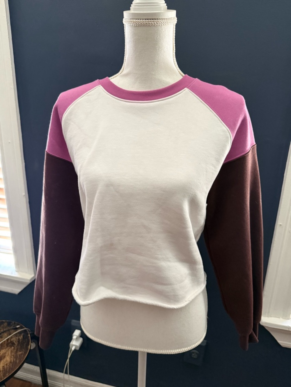 Levi's White Top with Pink Shoulders & Brown Sleeves